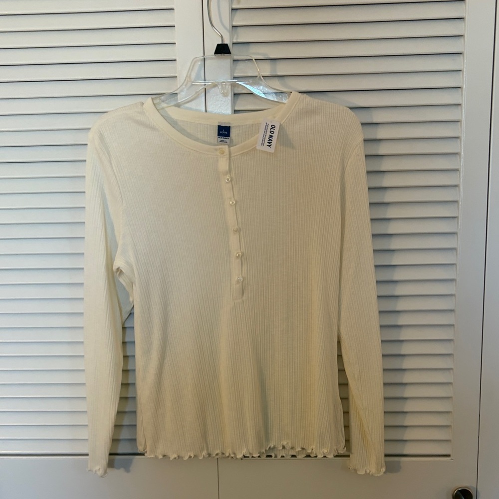 Old Navy Cream Button-Up Top